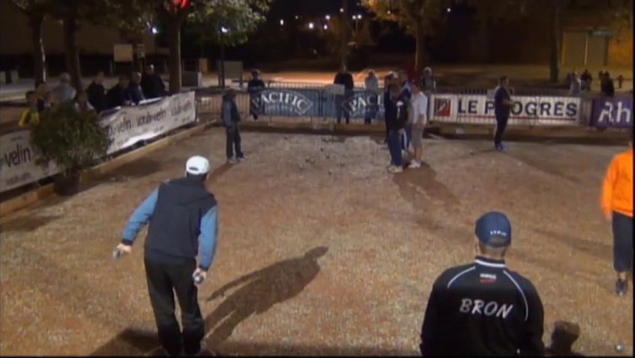 National à pétanque de Vaulx-en-Velin 2014 : 16ème FAZZINO vs HIDALGO