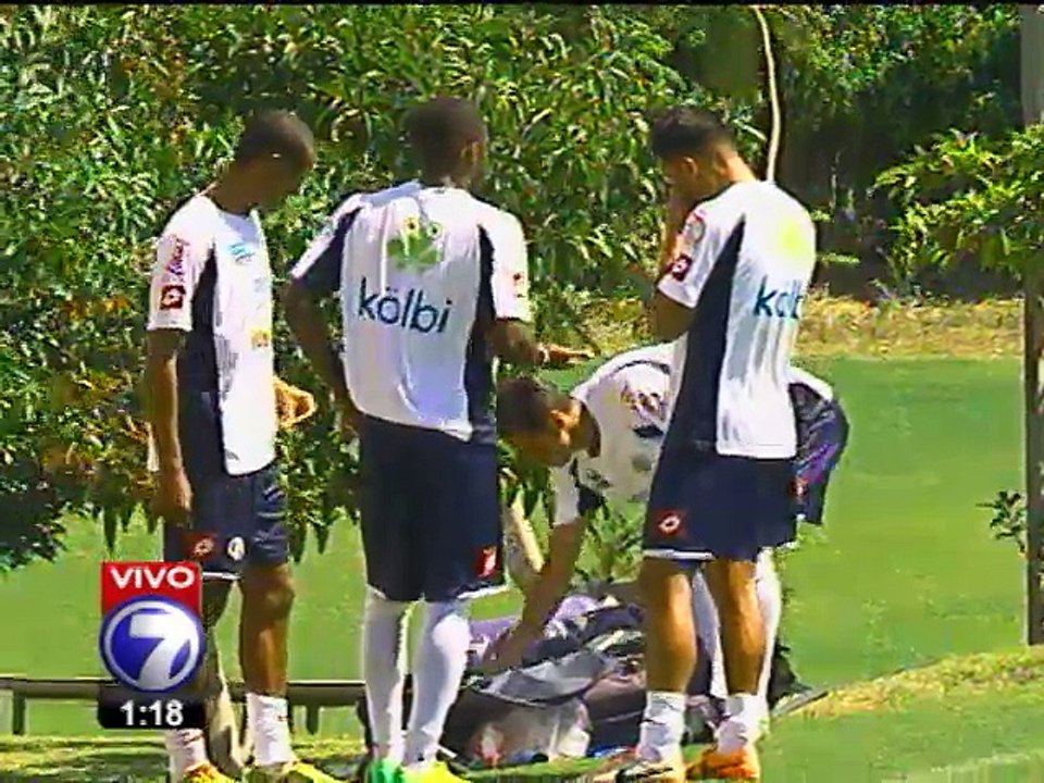 Celso Borges cerca de reintegrarse a los entrenamientos de la selección
