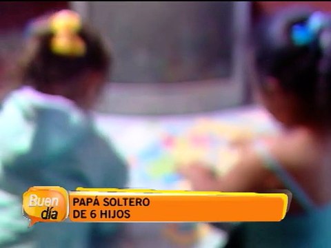 Papá soltero busca trabajo para sacar adelante a sus 6 niños