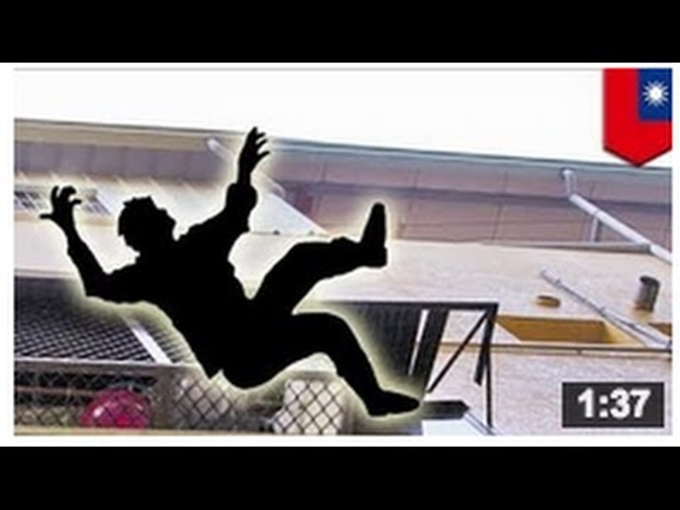 TOMBÉ DU TOIT: Un homme tombe du 12eme étage et atterri sur le lit du voisin