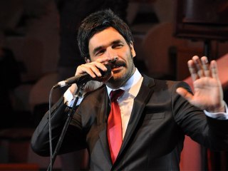 Uğur Işılak AK Parti'den Aday Oldu!