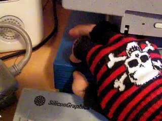 SGI Silicon Graphics Indy Booting up Running and show some Applications, Shutdown and Power-Off