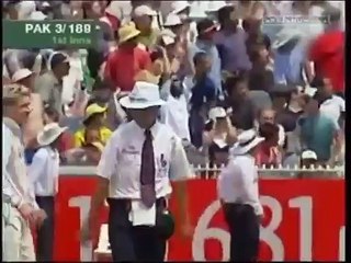 Muhammad Yousaf 4 sixes straight as an arrow
