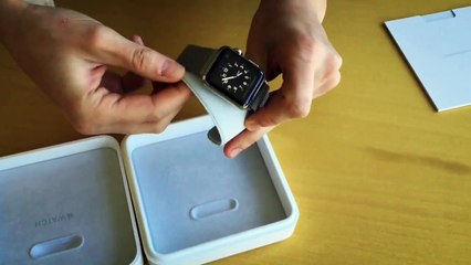 Unboxing Apple Watch