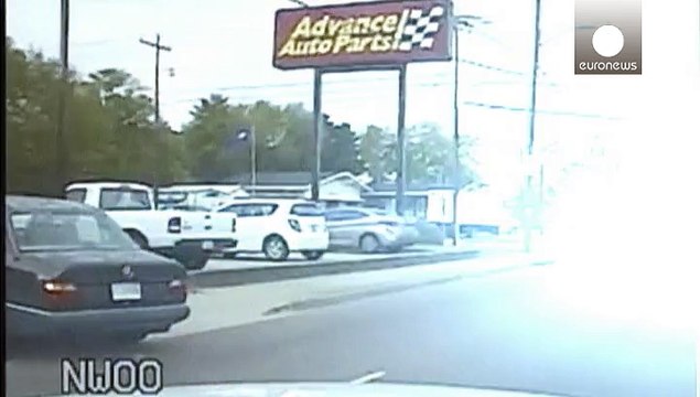 США: новое видео с места убийства с участием полицейского