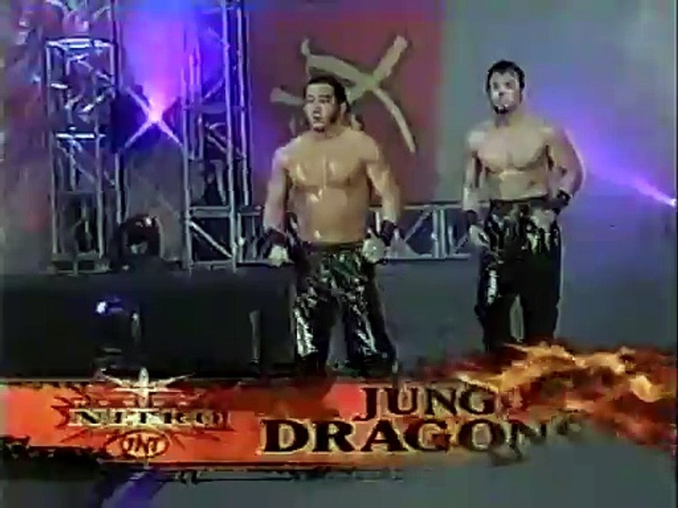 Scott Steiner vs 3 Count & The Yung Dragons (WCW Monday Nitro 02.05.2001)