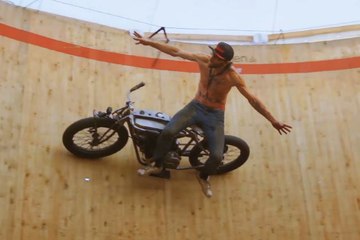 LAZY JO ON THE WALL OF DEATH