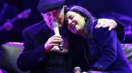 Kayahan, 5 Yıldır Yaptığı Şarkıları Eşine Bırakmış