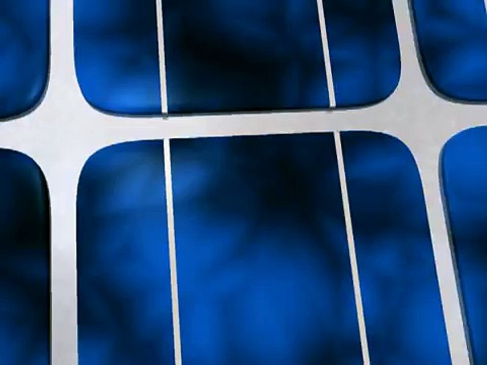 Solar energy / Solar photovoltaics / Photovoltaic effect (3D animation)