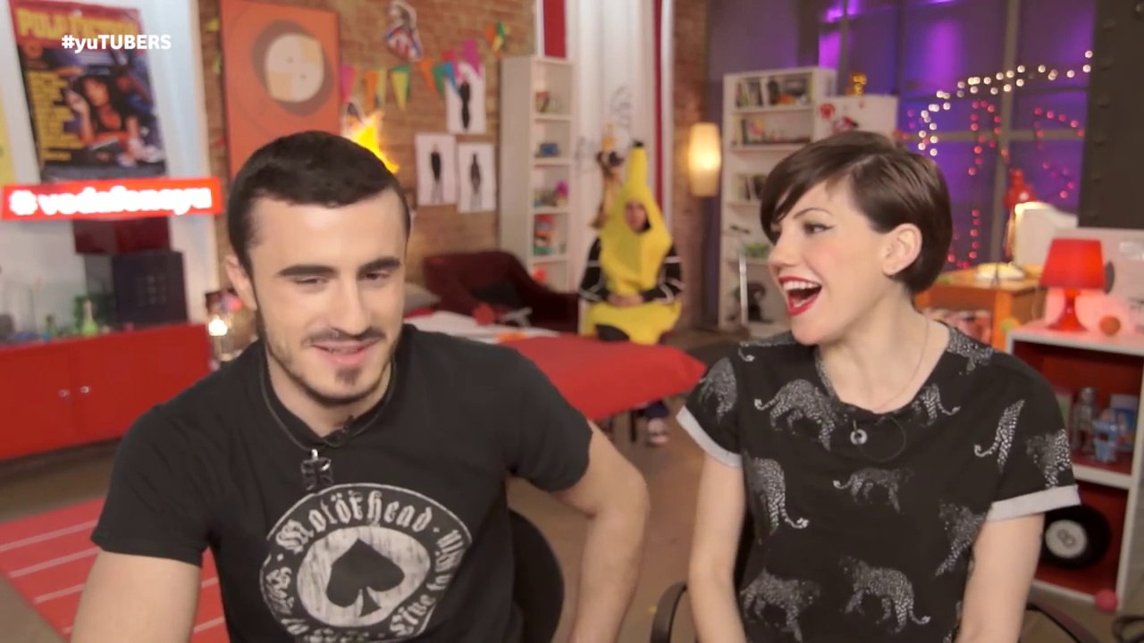 yuTUBERS 9: Angy entrevista con @MisterJagger