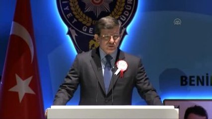 Davutoğlu: "Bir Polise Düşen Vatandaş Sayısı 263'tür"