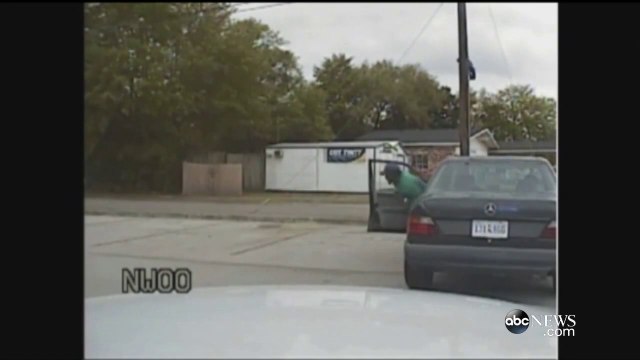 Vidéo du policier et de Walter Scott avant les coups de feu mortels