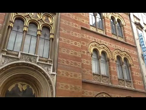 Αφιέρωμα στην Αγία Τριάδα και στον Άγιο Γεώργιο Βιέννης