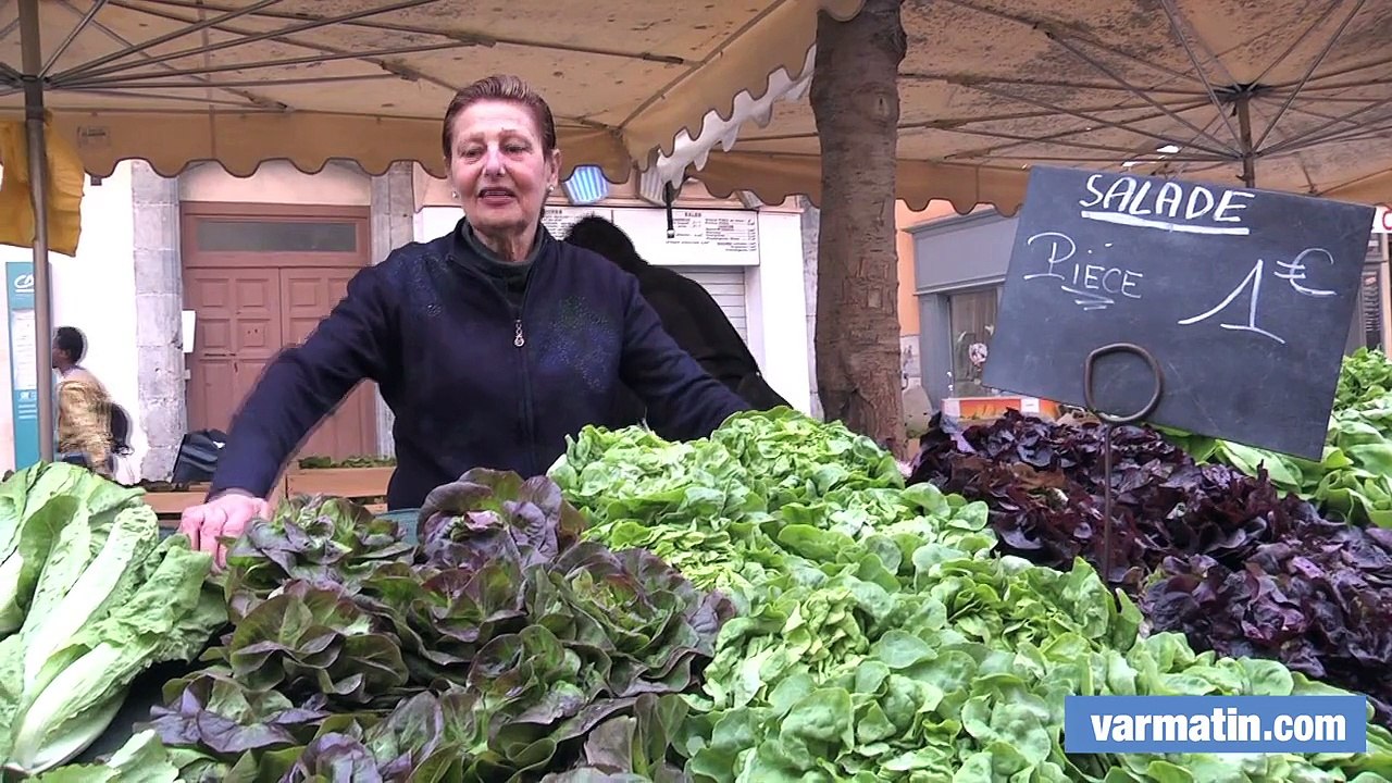 Rififi chez les Le Pen: Jeannine envoie ses salades