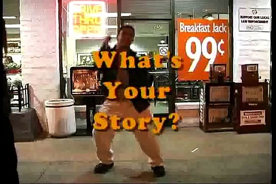 What's Your Story?イベントで自分のおっぱいを揉んでいる。イベントで自分のおっぱいを揉んでいる。 乳揺れ