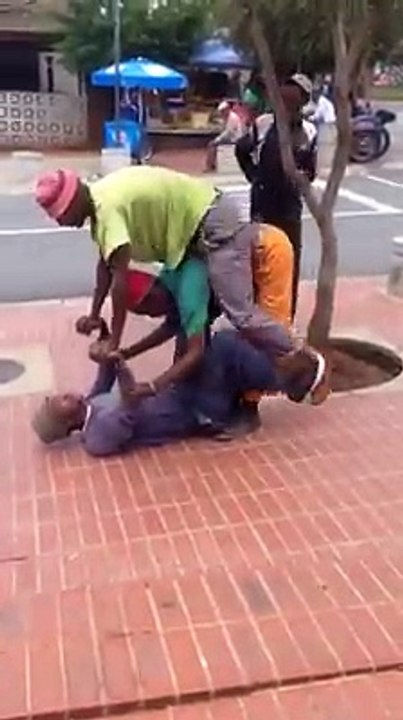 Kids Dancing