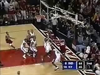 Mike Davis headon meltdown with Kentucky