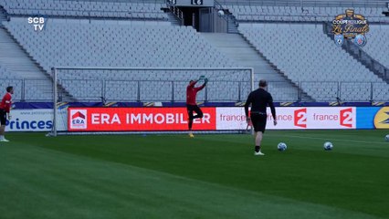 Les bleus dévouvrent le Stade de France