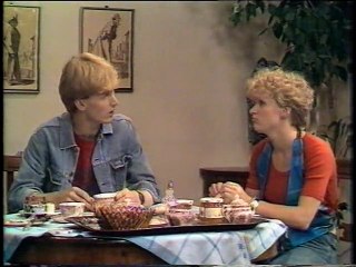 Zeg 'ns Aaa S01A02 De Minnaar En Zijn Pieper