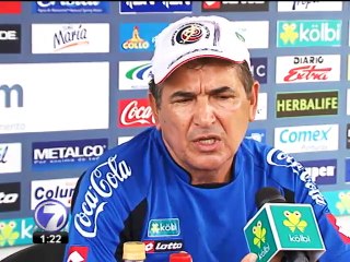 Pinto anunció el once titular que utilizará ante Paraguay