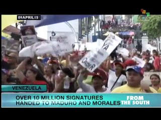 Maduro to Deliver 13m Signatures to Obama at Summit
