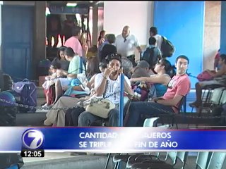 Empresas autobuseras refuerzan flotillas por aumento en número de viajeros