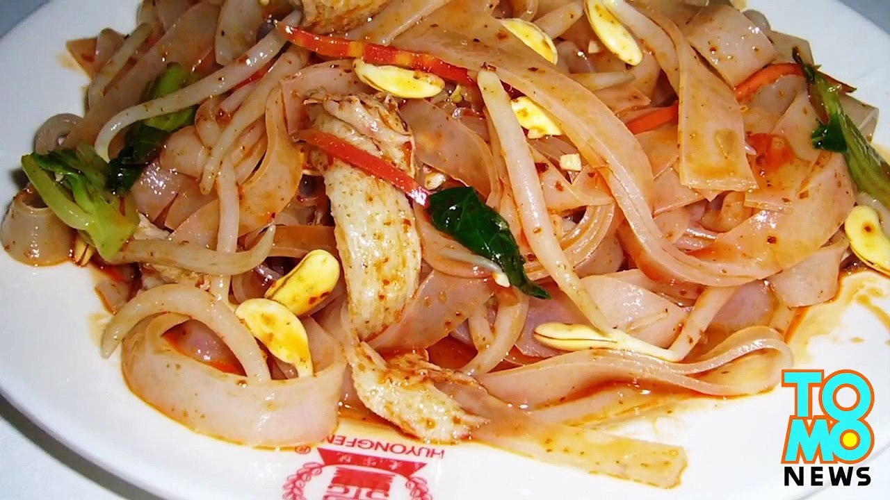 نودلز مع أفيون وجبة يقدمها أحد المطاعم في الصين