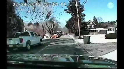 Gas explosion_ Moment US house is destroyed - BBC News