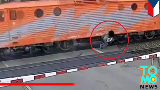 رجل تشيكي ينجو من حادث قطار