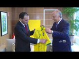 Vice-presidente da FIFA visita o Museu Seleção Brasileira