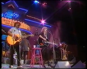 Emmylou Harris : Save The Last Dance For Me