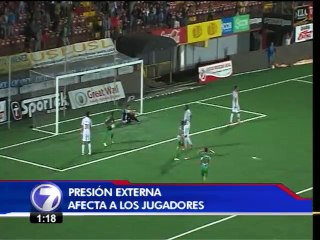 Kendall Waston: 'Tenemos que dejar las malas vibras'