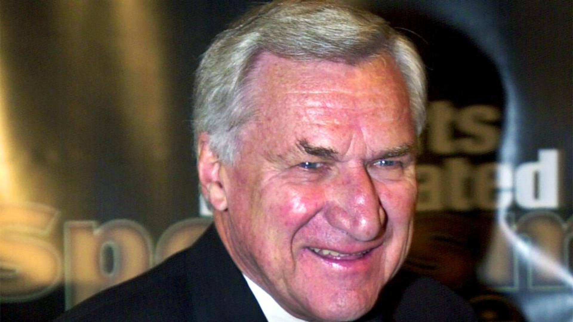 ⁣UNC's Dean Smith Leaves $200 to All His Former Players in Will