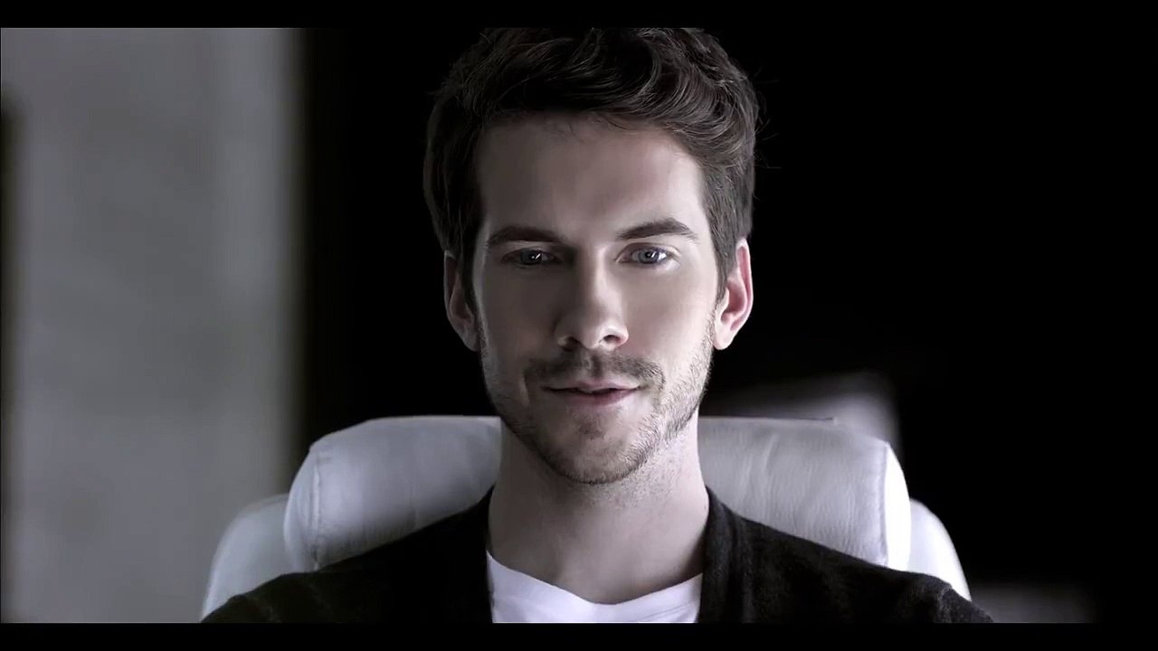 HTC One M9  on HTC BoomSound with Surround sound