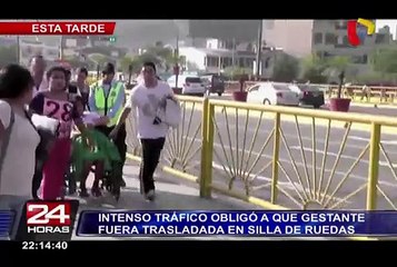 Surco: intenso tráfico obligó a que gestante fuera trasladada en silla de ruedas