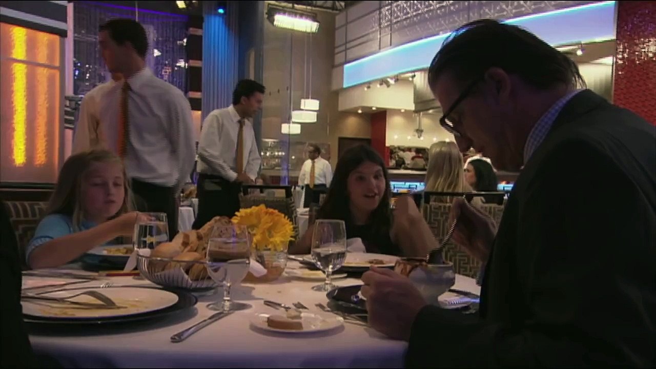 HELL'S KITCHEN   You Move Like A Corpse from  15 Chefs Compete    FOX BROADCASTING