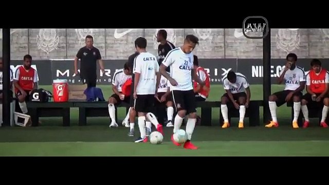 Corinthians: Paolo Guerrero se lució con piruetas en el entrenamiento (VIDEO)