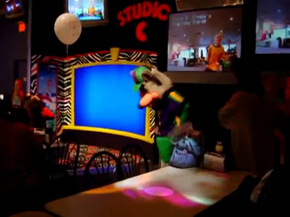 Chuck E. Live - Birthday 2002 (More)