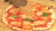 How To Make Italian Margherita Pizza