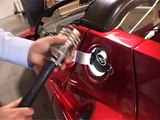 Tesla presenta un auto deportivo eléctrico 