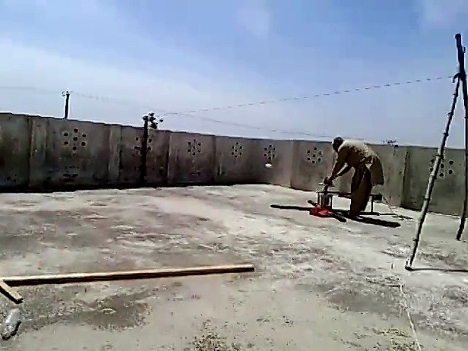 DIY Linear Actuator based solar tracker