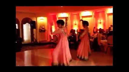 Shaadi Dance 2013 Wedding by Desi Twin sisters Pakistani Indian