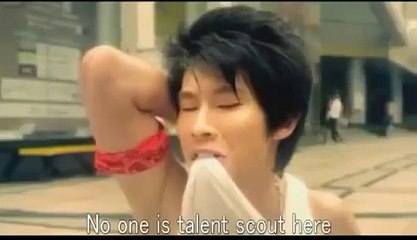 Laugh out loud Funny Videos Make roaring laughter