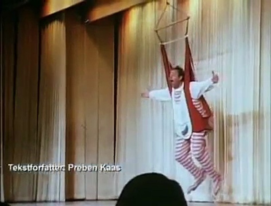 Dirch Passer - Hoppegyngen