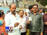 Maharashtra bypolls : Congress Leader Narayan Rane's Sons Nilesh and Nitesh Detained - Tv9 Gujarati