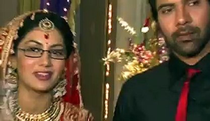 Kumkum Bhagya Dadi Ko Cahiye Abhi Pragya Ke Bache 11th April 2015