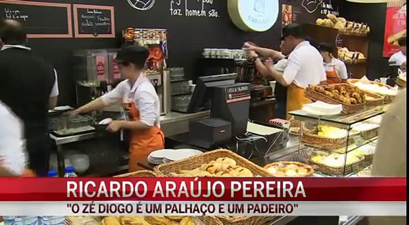 Ricardo Araújo Pereira arrasa Marcelo Rebelo de...