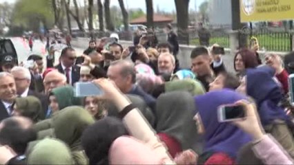 Cumhurbaşkanı Erdoğan, Öğrencilerle Sohbet Etti