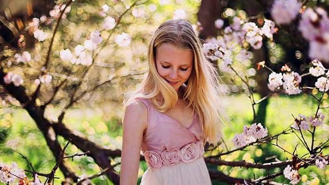 Ezginin Günlügü - Mutlu Olmak Varken