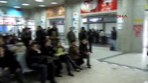 Priştine Havalimanında Bir Türk Gözaltına Alındı